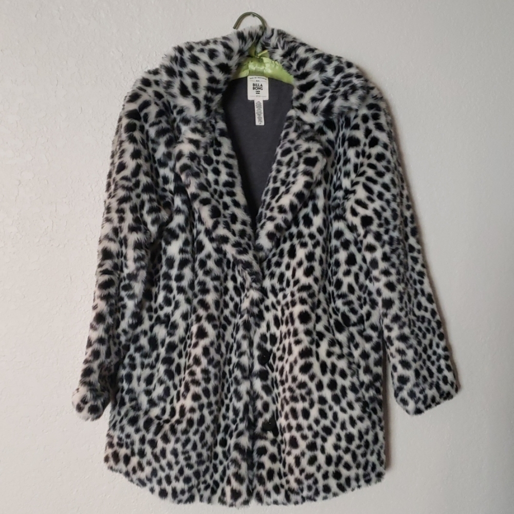 Billabong Faux Fur Black & White Cheetah Coat